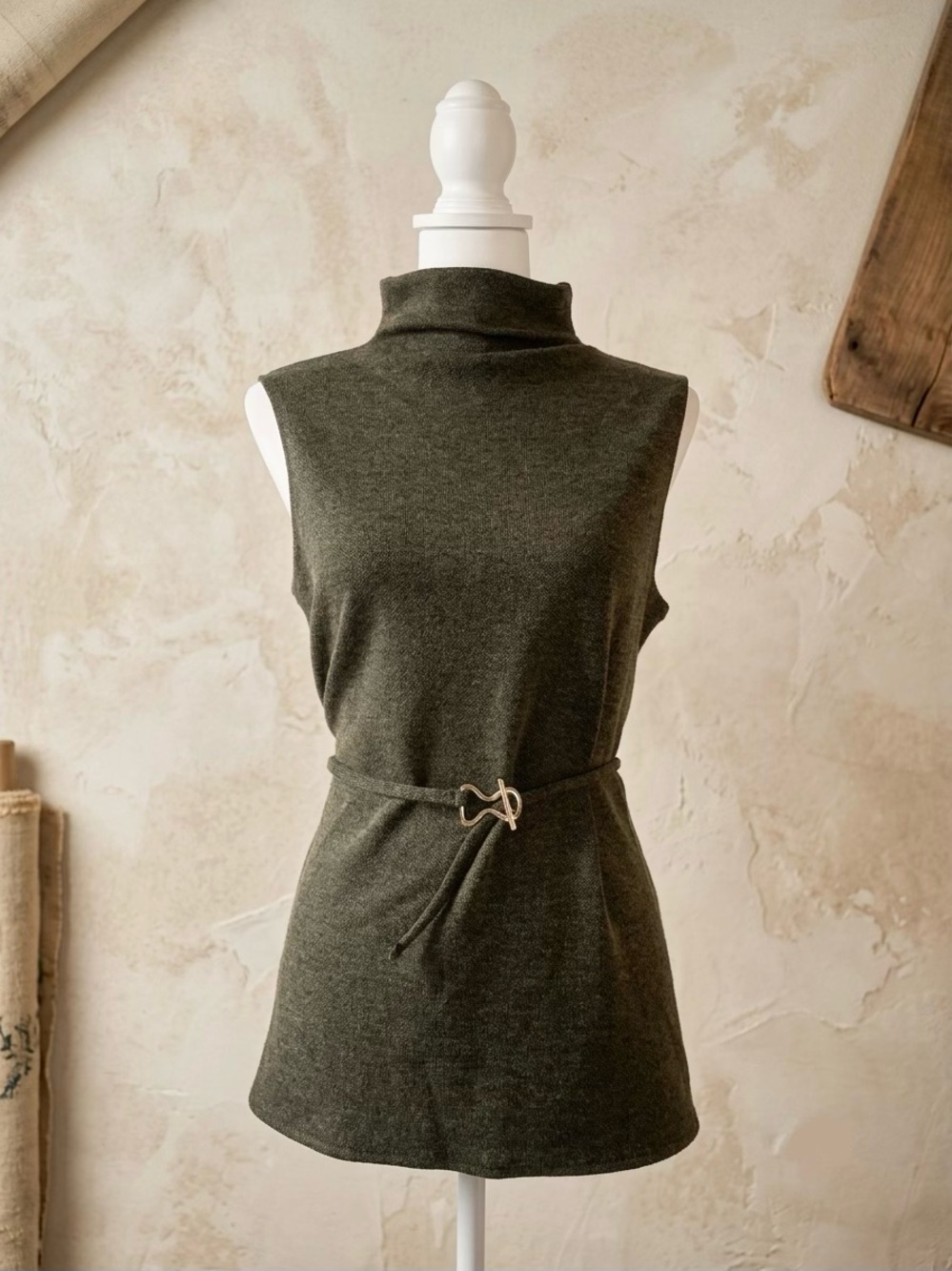 Modern Knit Sleeveless Belted Mock Neck Tunic Sweater in Olive